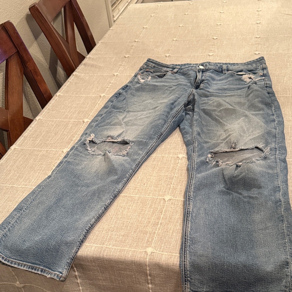 American Eagle Outfitters Women's Distressed Blue Boyfriend Jeans